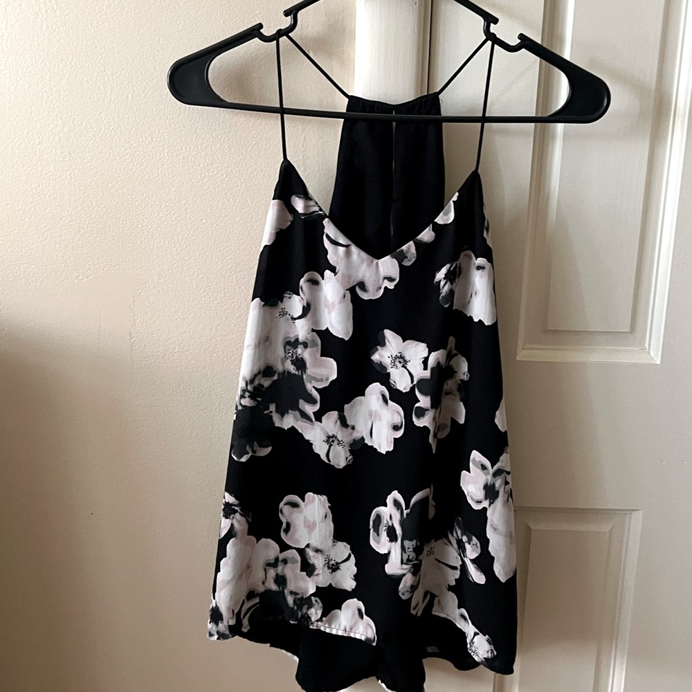 Express reversible strap top. Free beauty gift with purchase.